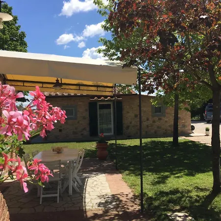 Casa Dei Tigli Hébergement de vacances *