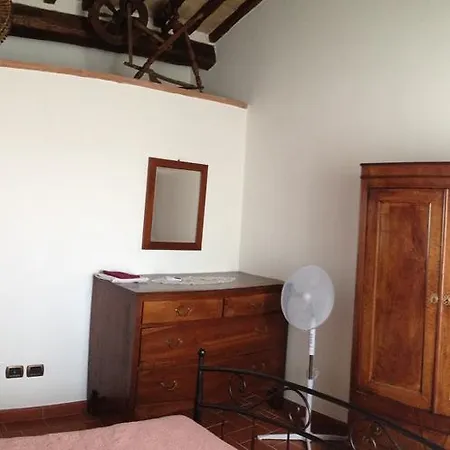 Casa Dei Tigli بيت للعطل كورتونا