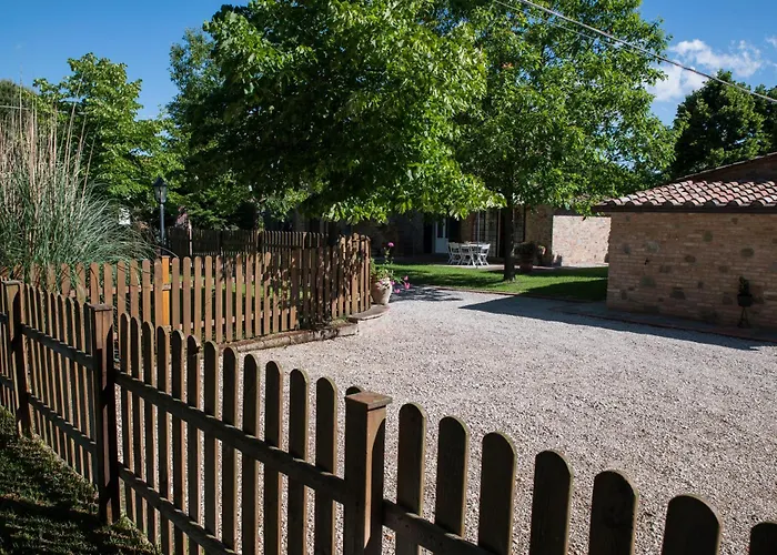 Casa Dei Tigli * Кортона