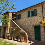Casa Dei Tigli Nyaraló Cortona