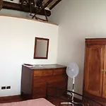 Casa Dei Tigli Nyaraló Cortona